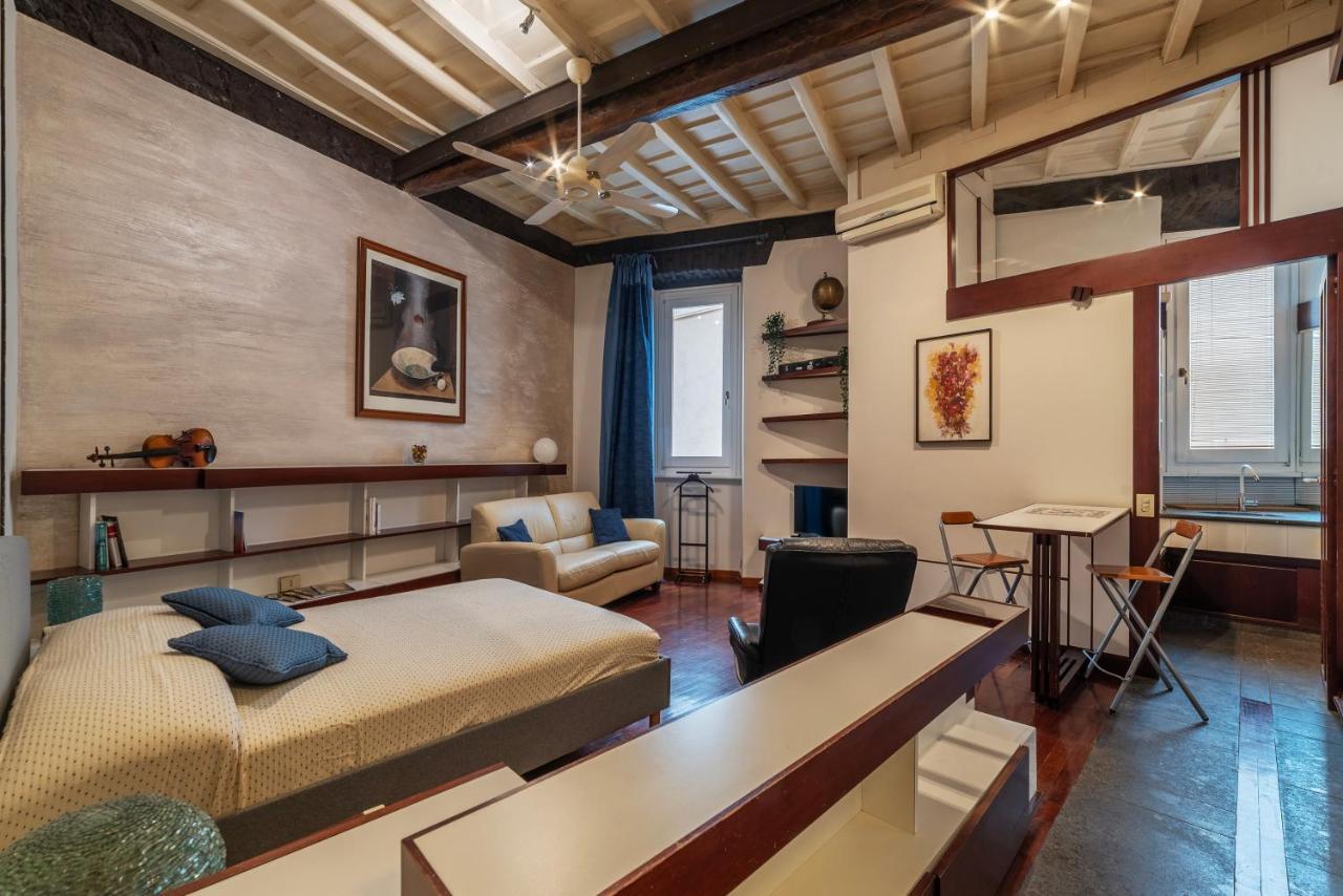 ローマPiazza Navona Petite Houseアパートメント エクステリア 写真