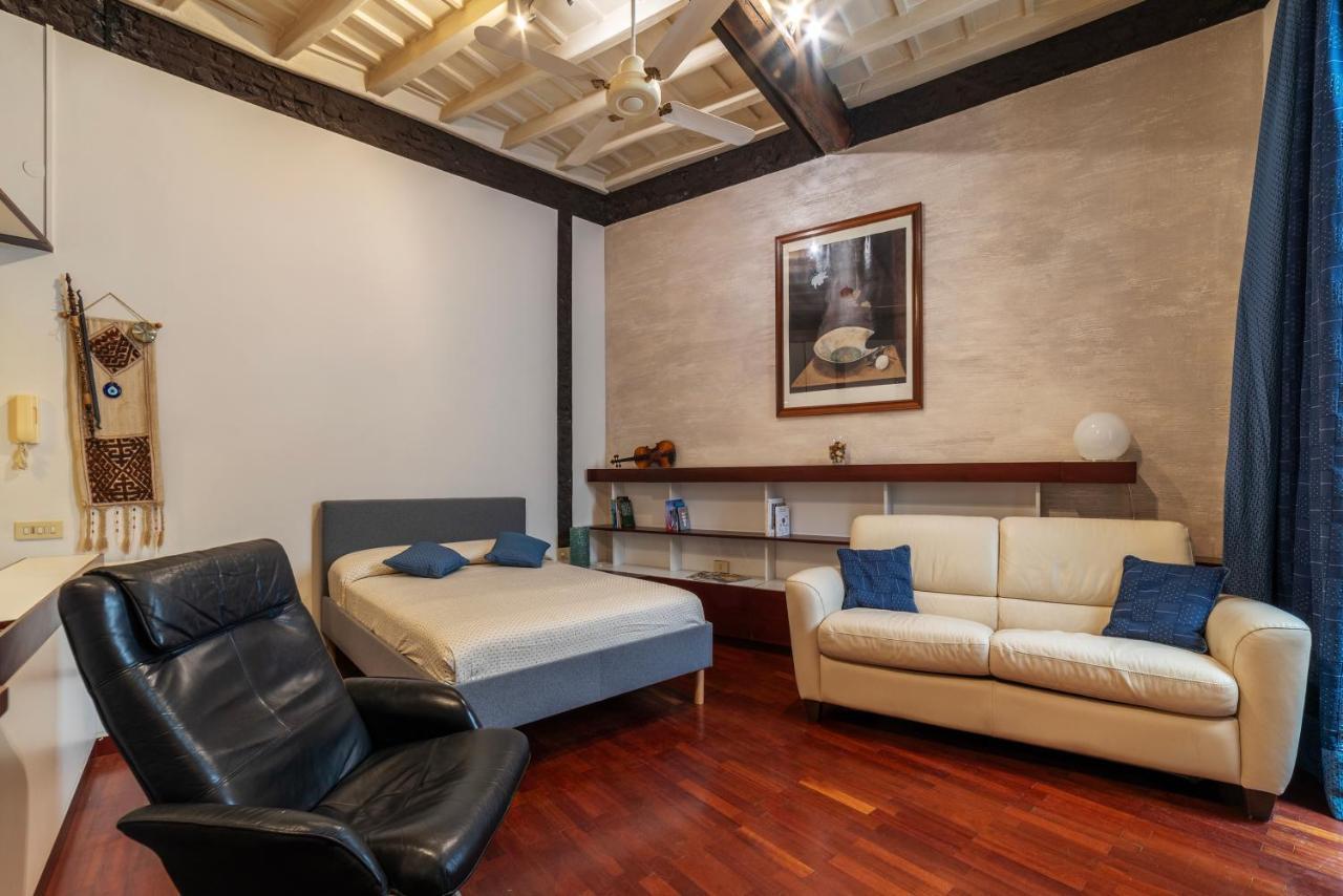 ローマPiazza Navona Petite Houseアパートメント エクステリア 写真