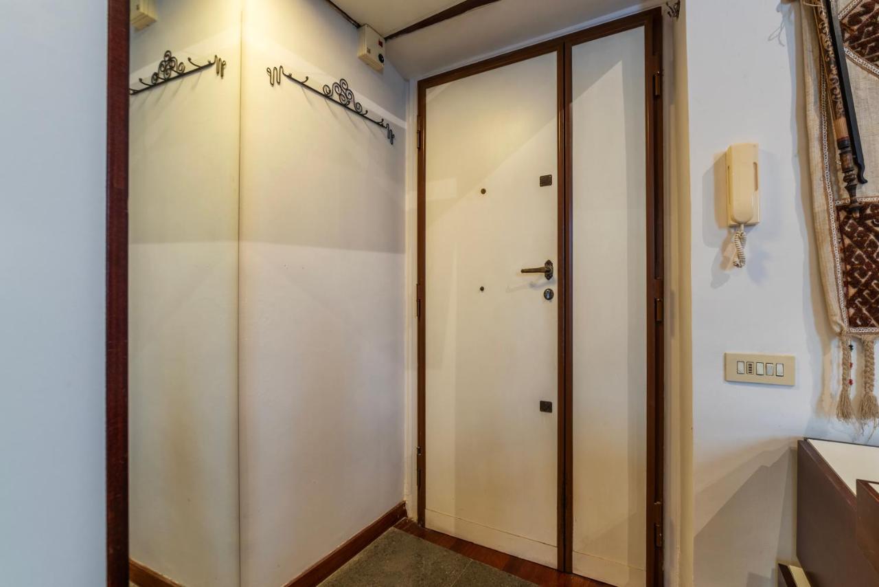 ローマPiazza Navona Petite Houseアパートメント エクステリア 写真