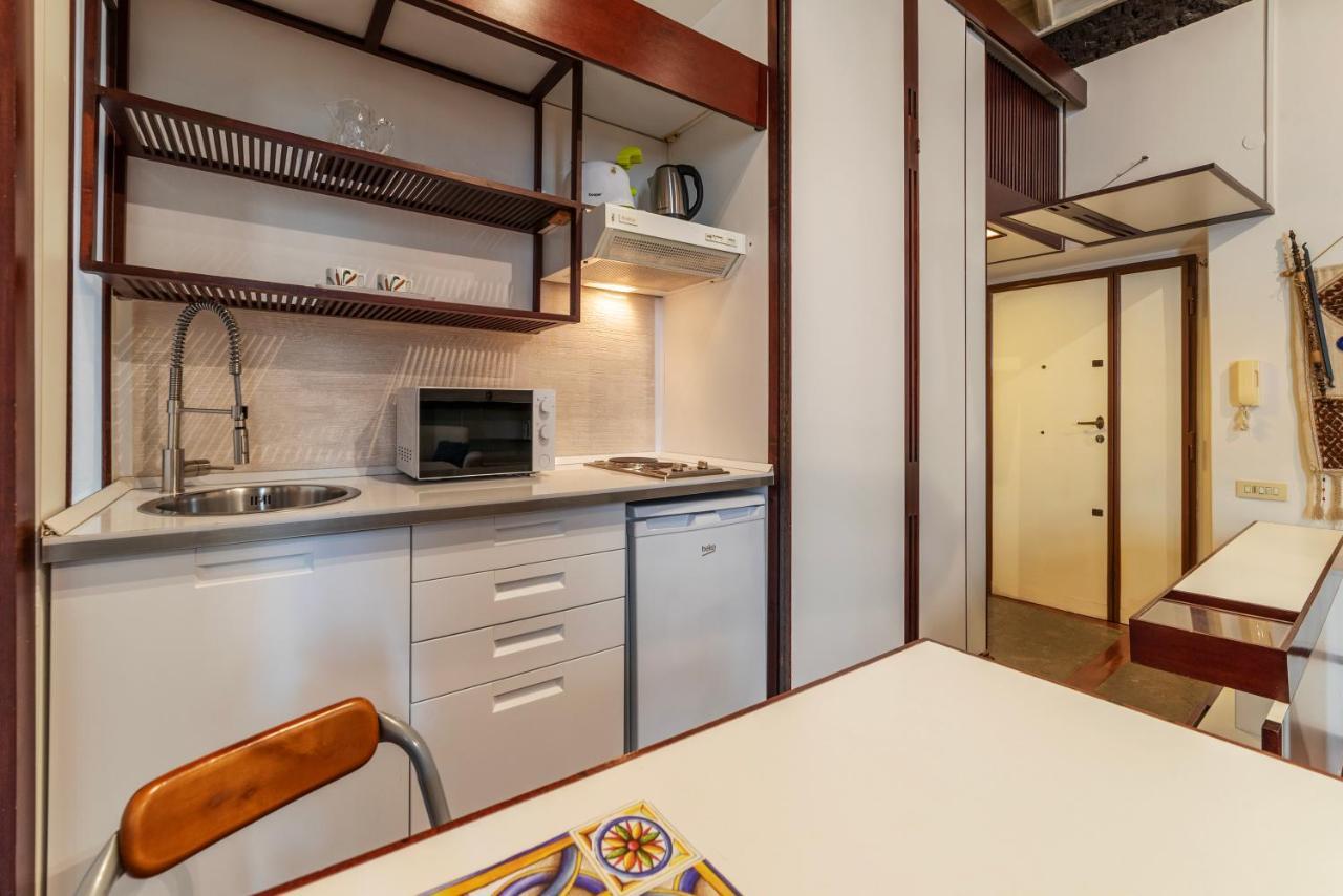 ローマPiazza Navona Petite Houseアパートメント エクステリア 写真